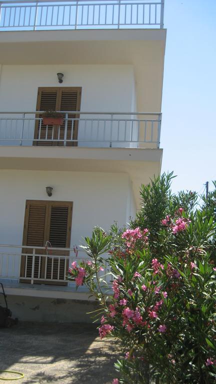Apartamento St Paul And Peter'S House Asprovalta Exterior foto